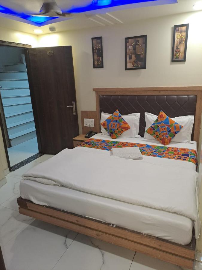 Hotel Sarthak Palace - By Pooja Hospitality Nowe Delhi Zewnętrze zdjęcie