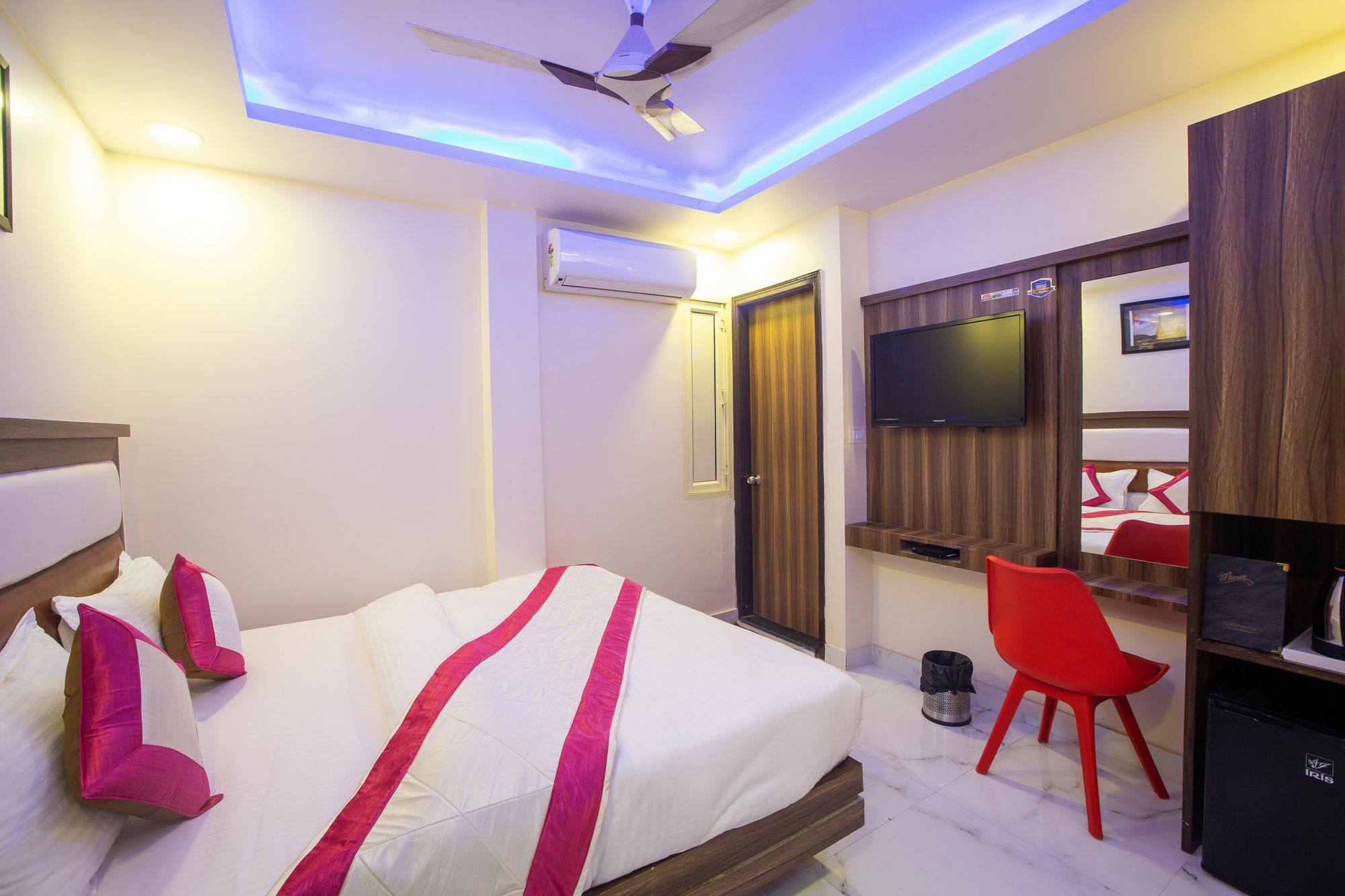 Hotel Sarthak Palace - By Pooja Hospitality Nowe Delhi Zewnętrze zdjęcie