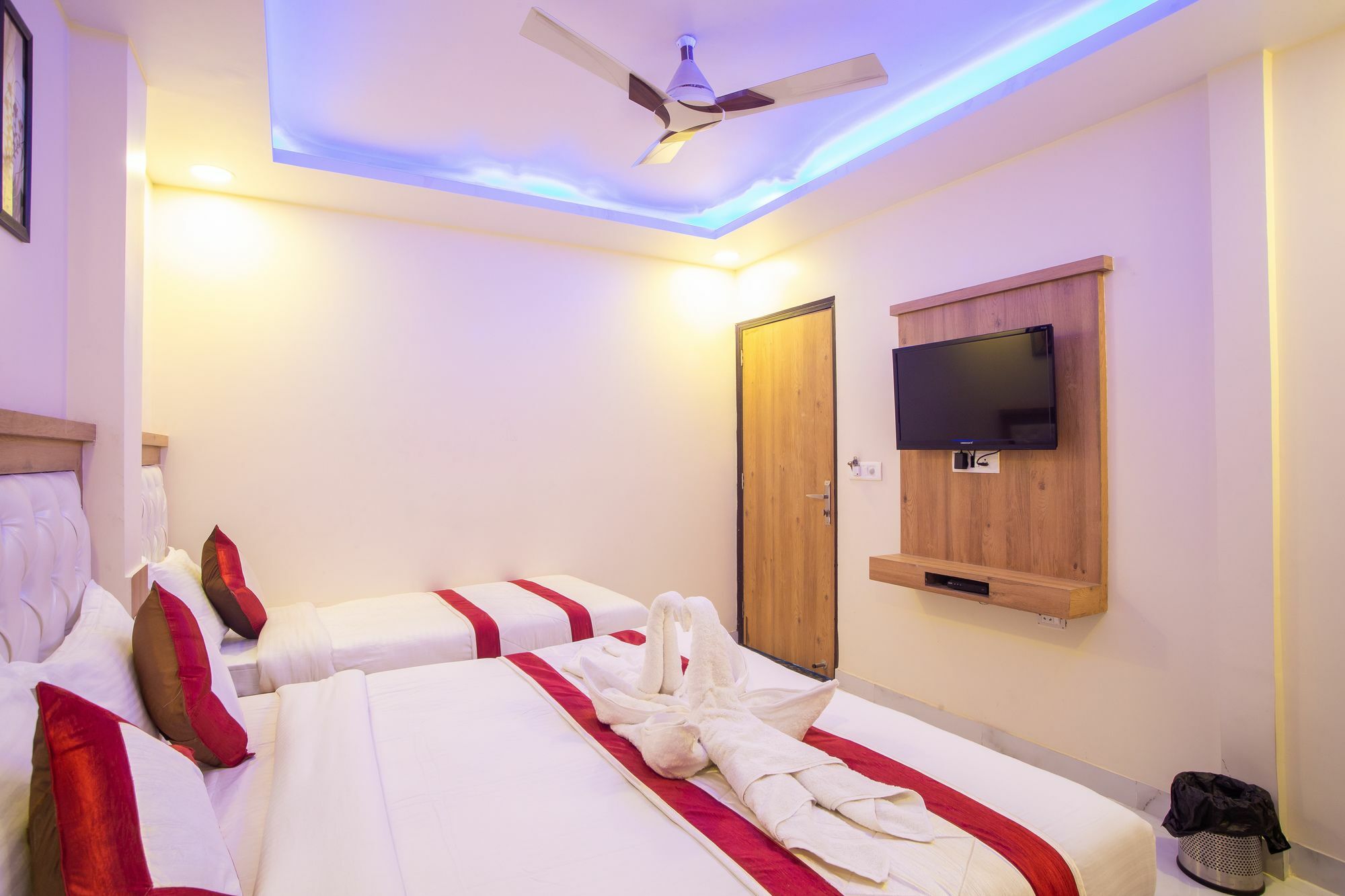 Hotel Sarthak Palace - By Pooja Hospitality Nowe Delhi Zewnętrze zdjęcie