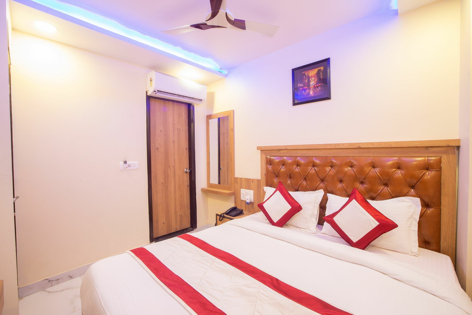 Hotel Sarthak Palace - By Pooja Hospitality Nowe Delhi Zewnętrze zdjęcie