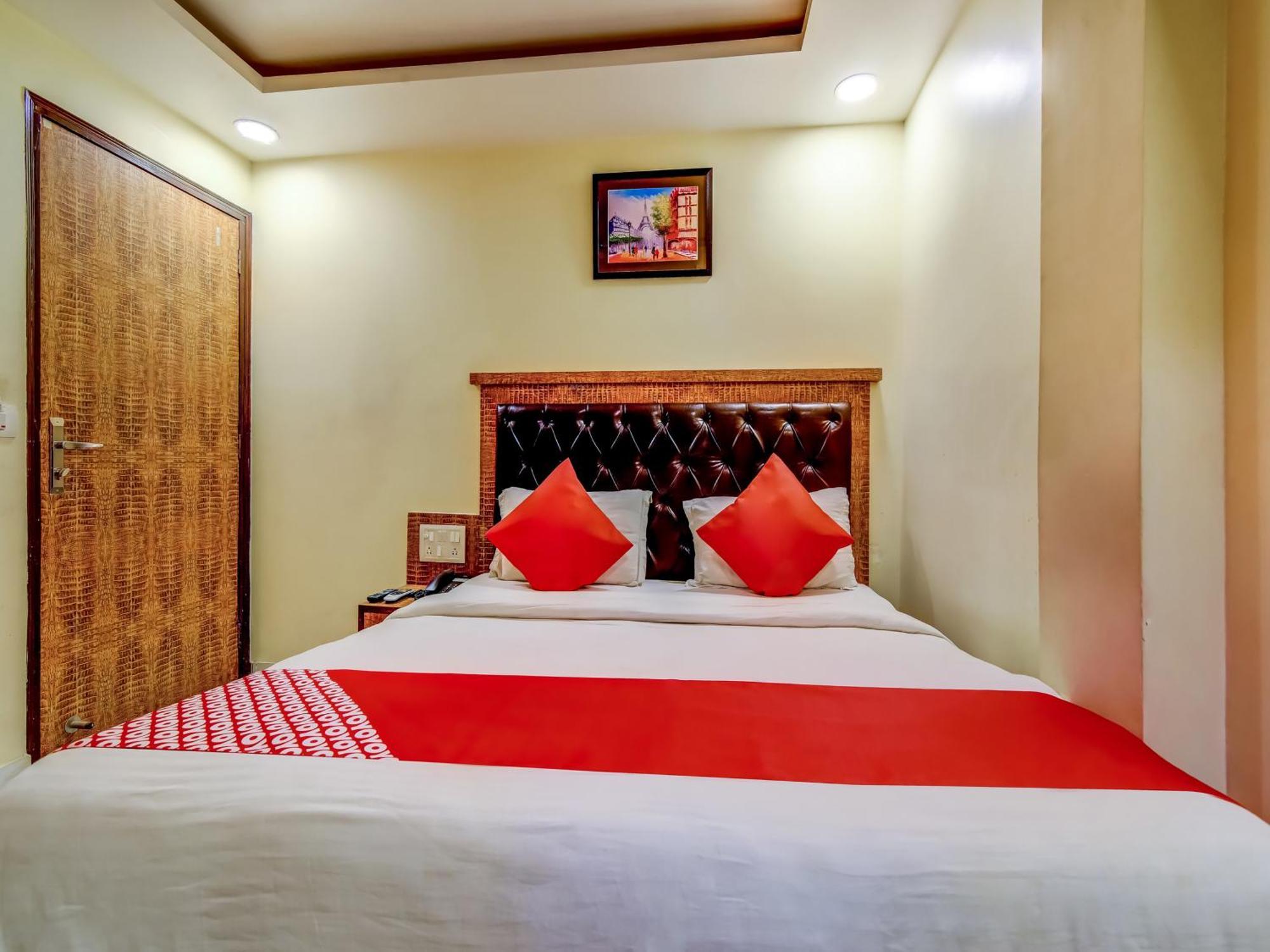 Hotel Sarthak Palace - By Pooja Hospitality Nowe Delhi Zewnętrze zdjęcie